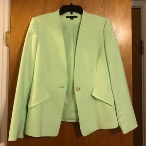 women’s blazer jacket